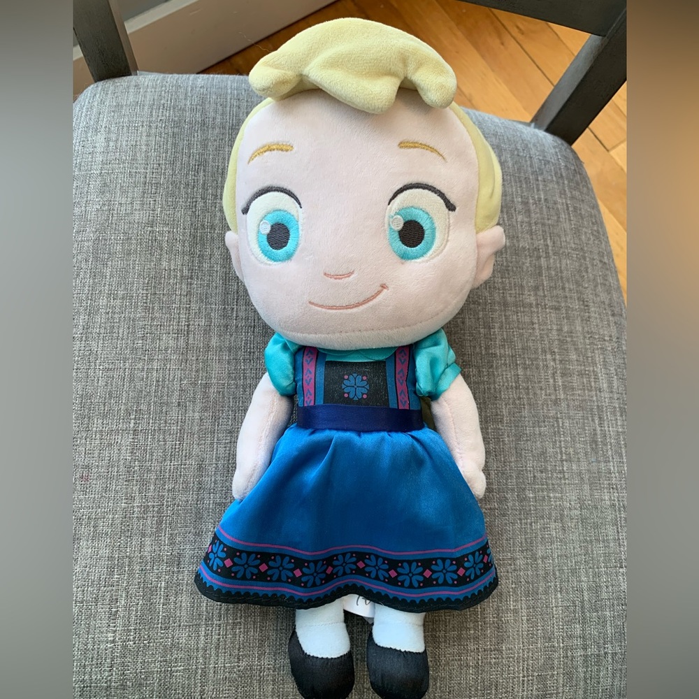 Disney Store Frozen Toddler Baby Elsa Plush